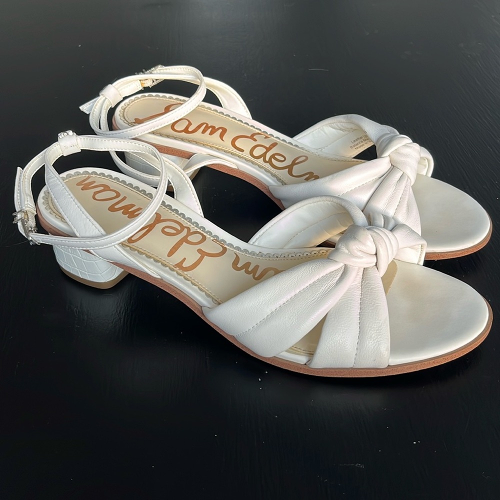 Sam Edelman open toe sandals in white slightly used women’s size 9.5